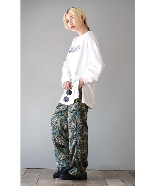 e-zakkamania stores(イーザッカマニアストアーズ)の「フリンジロゴ ロングTシャツ(Tシャツ/カットソー・レディース・ライトブルー/ホワイト/ライトイエロー・フリー)」の18枚目の写真