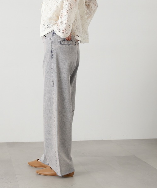 N.（N. Natural Beauty Basic）（エヌエヌナチュラルビューティーベーシック）の「◆【S Size Line】カーブデニムパンツ（デニムパンツ・レディース・ブルー/ブラック・SMALL/MEDIUM）」の13枚目の写真