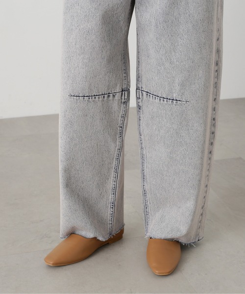 N.（N. Natural Beauty Basic）（エヌエヌナチュラルビューティーベーシック）の「◆【S Size Line】カーブデニムパンツ（デニムパンツ・レディース・ブルー/ブラック・SMALL/MEDIUM）」の4枚目の写真