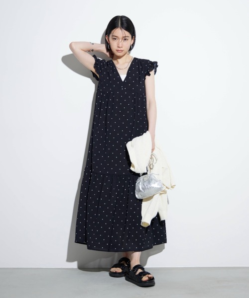 Shelly island(シェリーアイランド)の「バックリボンドットロングワンピース(ワンピース・レディース・ブラック/ホワイト・M)」の11枚目の写真