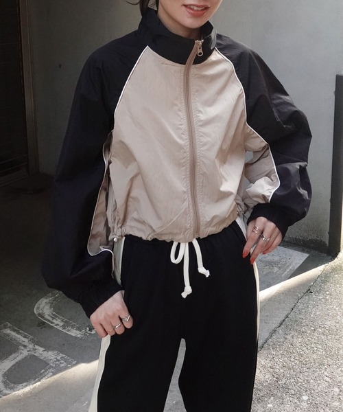 4717【極美品】ワイスリー　ショート丈ブルゾン トラックジャケット 透け感 黒 CORNERS（コーナーズ）の「ナイロンショート丈バイカラー