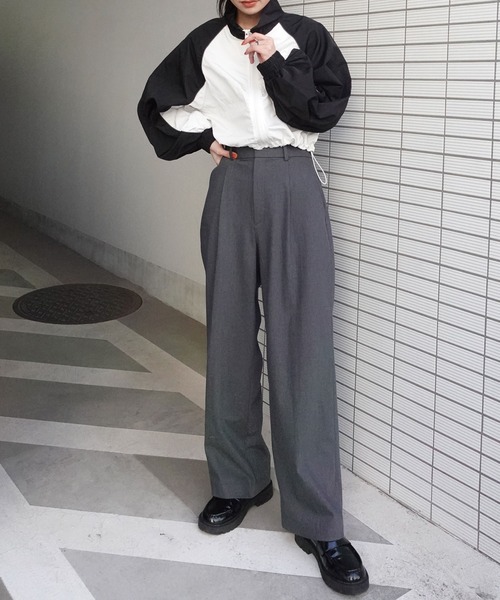 未使用品 ナイロン ショート丈 ブルゾン ボンバージャケット メンズM グレー sacai NIKE ボンバージャケット ブルゾン グレー