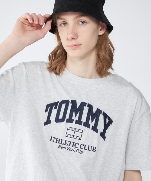 tommy jeans(トミー ジーンズ)の「レギュラーアスレチッククラブTシャツ(Tシャツ/カットソー・メンズ・ブラック/グレー・X-LARGE/LARGE/SMALL/MEDIUM)」の15枚目の写真
