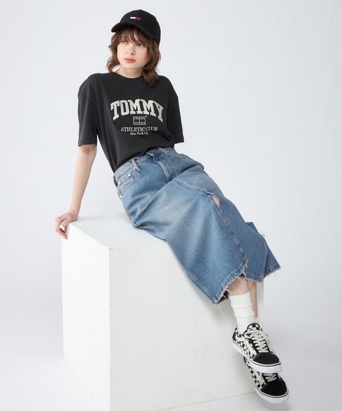 tommy jeans(トミー ジーンズ)の「レギュラーアスレチッククラブTシャツ(Tシャツ/カットソー・メンズ・ブラック/グレー・X-LARGE/LARGE/SMALL/MEDIUM)」の12枚目の写真