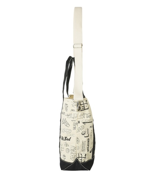 MILKFED.(ミルクフェド)の「VARIOUS LOGO 2WAY TOTE(トートバッグ・レディース・ブラック/レッド/ネイビー・ONE SIZE)」の7枚目の写真