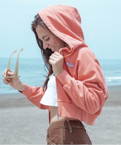 ROXY（ロキシー）の「SQUEEZE THE　DAY　ZI/ロキシージップアップパーカー（パーカー・レディース・ブラック/グレー/レッド・MEDIUM/LARGE/SMALL）」の3枚目の写真