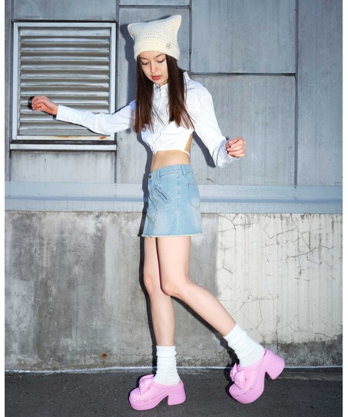 crocs（クロックス）の「crocs Siren Bow Clog / クロックス サイレン ボウ クロッグ（サンダル・レディース・ピンク・25.0cm/24.0cm/23.0cm/22.0cm）」の5枚目の写真