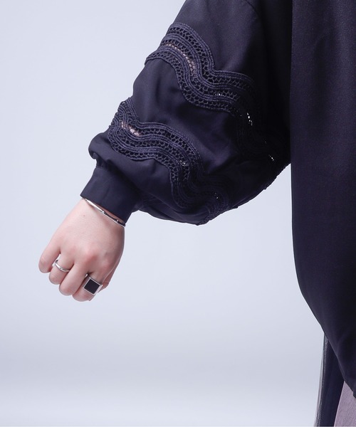 rovtski（ロフトスキー）の「レース切換えドルマンブラウス（シャツ/ブラウス・レディース・ホワイト/ブラック・FREE）」の21枚目の写真