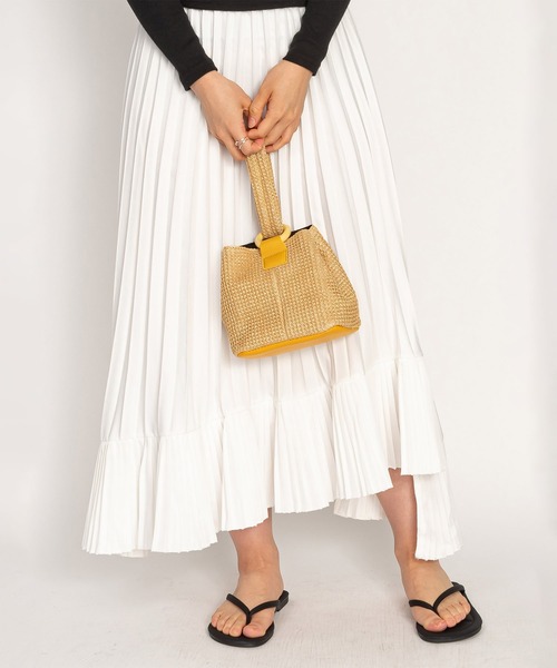 SVEC(シュベック)の「チェーンストラップ付 ストローバッグ 2WAY / ハンドバッグ(ハンドバッグ・レディース・ベージュ・FREE)」の17枚目の写真