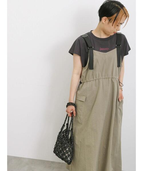 Samansa Mos2 blue（サマンサモスモスブルー）の「ウエストドロストジャンパースカート（ワンピース・レディース・カーキ/チャコールグレー/ブラック・F）」の18枚目の写真