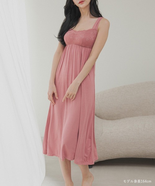 fran de lingerie（フランデランジェリー）の「ナイトブラ付きルーム＆ラウンジウェアナイトブラ付きワンピース 「ルナイト ワンピース」 ワンピース（ルームウェア/パジャマ・レディース・セージグリーン/ピンク系その他/シルバーグレー/ブラック/ラベンダー/ネイビー・M/L）」の20枚目の写真