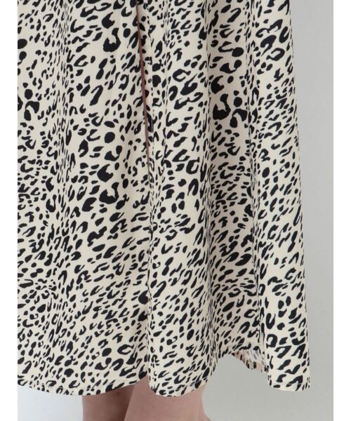 GYDA（ジェイダ）の「BACKウエストOPENキャミワンピース（ワンピース・レディース・ブラック/その他1・FREE）」の7枚目の写真