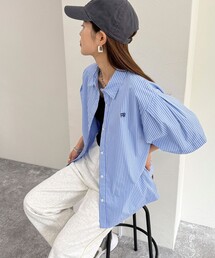 fredy emue | 【インフルエンサー別注カラーあり】FR刺繍ハーフスリーブタックシャツ(シャツ/ブラウス)