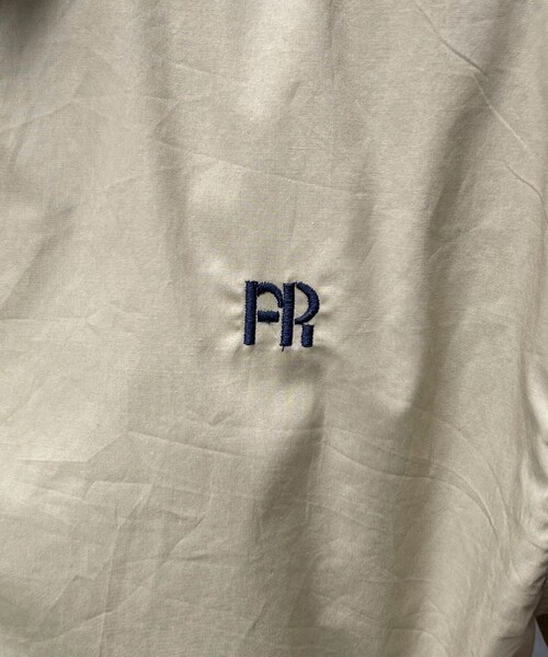 fredy emue（フレディエミュ）の「【インフルエンサー別注カラーあり】FR刺繍ハーフスリーブタックシャツ（シャツ/ブラウス・レディース・ベージュ/オフホワイト/ブルー系その他/ブルー系その他3/ブルー系その他2・38）」の22枚目の写真