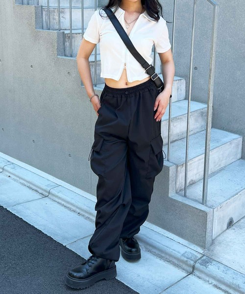 frunco(フランコ)の「襟付ジップリブTシャツ(Tシャツ/カットソー・レディース・グレー/ホワイト/ピンク・MEDIUM)」の18枚目の写真