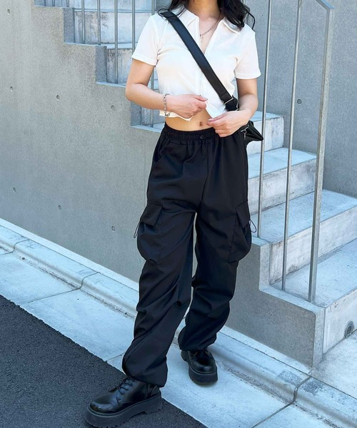 frunco(フランコ)の「襟付ジップリブTシャツ(Tシャツ/カットソー・レディース・グレー/ホワイト/ピンク・MEDIUM)」の19枚目の写真
