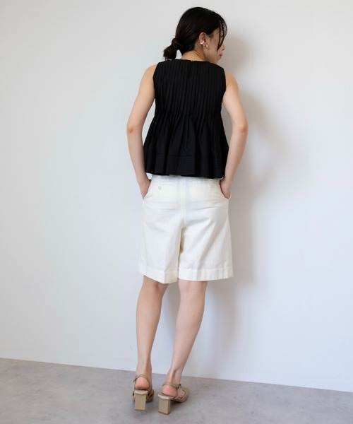 DOLLUPOOPS（ドールアップウップス）の「【ZOZO限定商品】ピンタックフレアノースリーブ（シャツ/ブラウス・レディース・ブラック/ホワイト・38）」の21枚目の写真