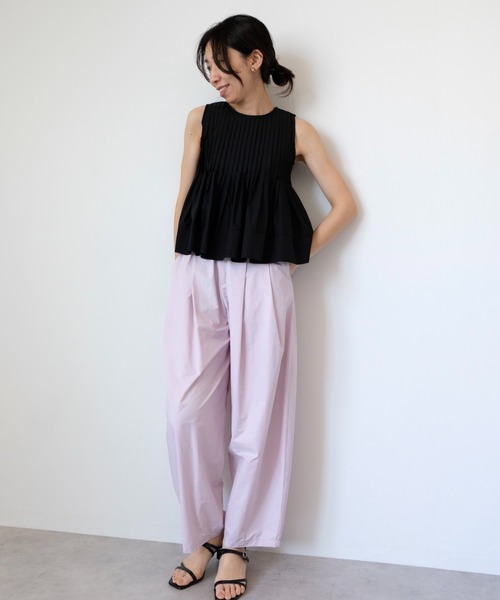 DOLLUPOOPS（ドールアップウップス）の「【ZOZO限定商品】ピンタックフレアノースリーブ（シャツ/ブラウス・レディース・ブラック/ホワイト・38）」の22枚目の写真