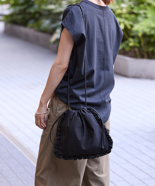 IENA(イエナ)の「ALLA HOLLON/オラホロン ナイロンフリルバッグ A3043PBG025(ハンドバッグ・レディース・ブラック・FREE)」の21枚目の写真