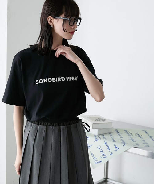 forksy.】フロッキーロゴプリントTシャツ forksy.│MONO-MART