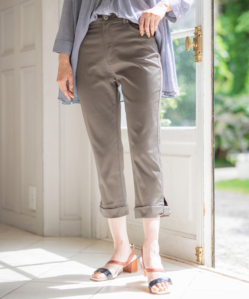 BELLUNA PLUS(ベルーナ)の「裾リボン綿サテンクロップドパンツ50丈(その他パンツ・レディース・イエロー/ライトグレー/ブラック/カーキ/オフホワイト・SMALL/MEDIUM/LARGE/X-LARGE)」の7枚目の写真