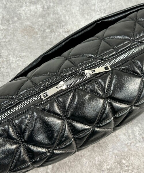 fredy emue（フレディエミュ）の「キルトハーフムーンショルダーバック（ショルダーバッグ・レディース・ブラック/シルバー・FREE）」の18枚目の写真