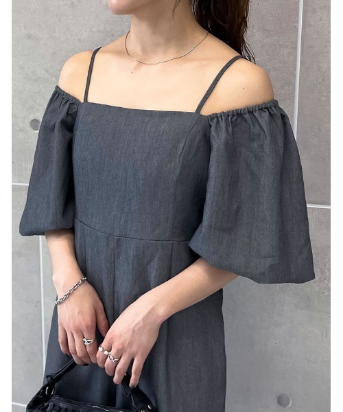 Re:EDIT（リエディ）の「[低身長サイズ有]ツイルバルーンスリーブオフショルオールインワン（つなぎ/オールインワン・レディース・グレー/ブラック・MEDIUM/LARGE/SHORT）」の11枚目の写真