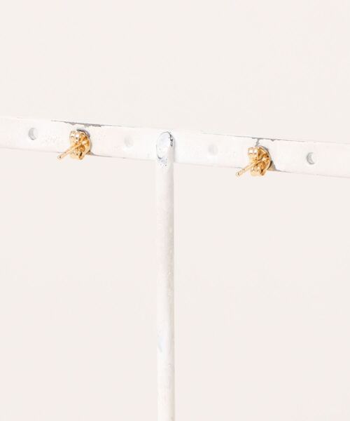 TAKE-UP（テイクアップ）の「[ セカンドピアス] K18ルビーピアス（ピアス（両耳用）・レディース・イエローゴールド・FREE）」の2枚目の写真