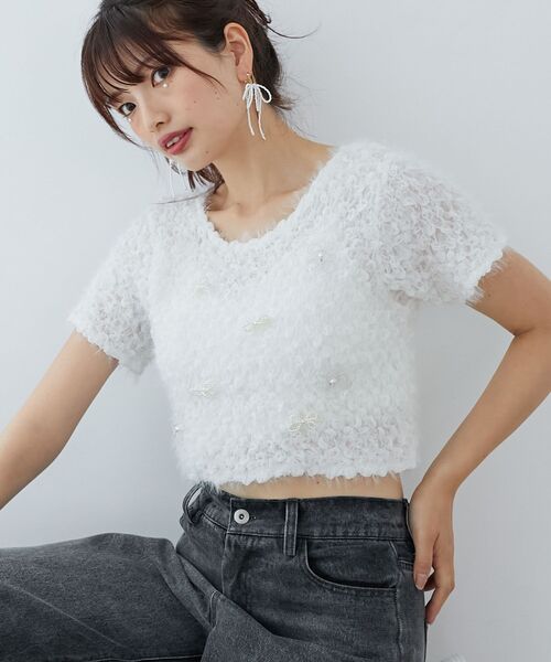 MAJESTIC LEGON(マジェスティックレゴン)の「アソートビジューシャーリングT(Tシャツ/カットソー・レディース・ブラック/アイボリー/ベージュ・MEDIUM)」の2枚目の写真