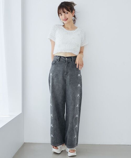 MAJESTIC LEGON(マジェスティックレゴン)の「アソートビジューシャーリングT(Tシャツ/カットソー・レディース・ブラック/アイボリー/ベージュ・MEDIUM)」の4枚目の写真