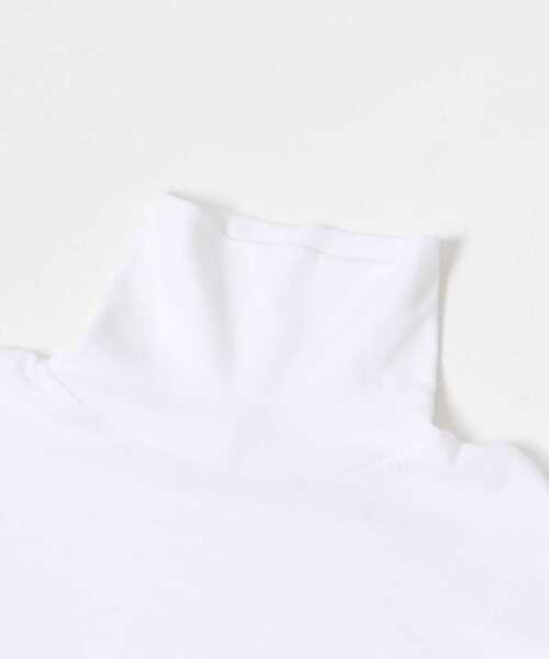 URBAN RESEARCH（アーバンリサーチ）の「久米繊維別注タートルネックLONG-SLEEVE T-SHIRTS（Tシャツ/カットソー・メンズ・ブラック/ホワイト/レッド/ブルー系その他・MEDIUM/LARGE）」の17枚目の写真