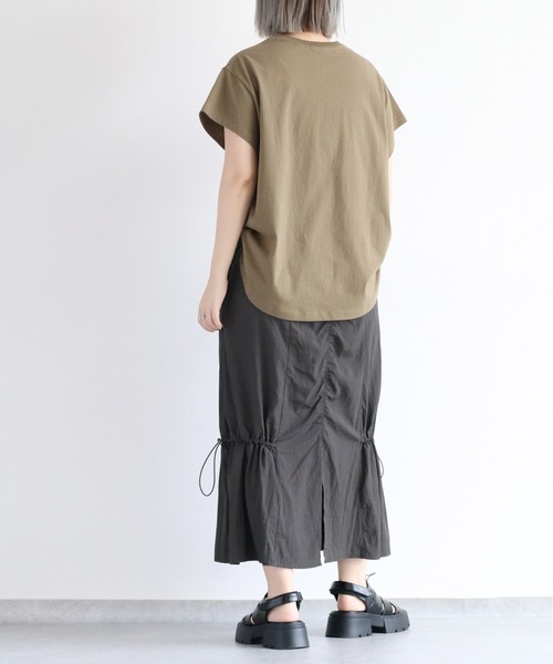 cepo(セポ)の「サイドドロストS/Sプルオーバー(Tシャツ/カットソー・レディース・カーキ/チャコール/オフホワイト・M)」の17枚目の写真