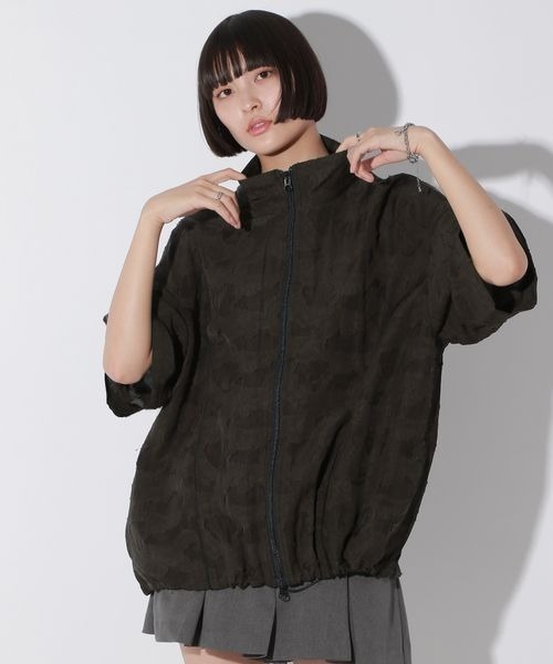 Anui（アニュイ）の「【UNISEX】レースジャガードシャツブルゾン（シャツ/ブラウス・レディース・アイボリー/ブラック/チャコール・MEDIUM/LARGE）」の3枚目の写真