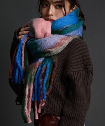 CELENA（セレナ）の「タータンチェック フリンジゆるふわマフラー（マフラー）」