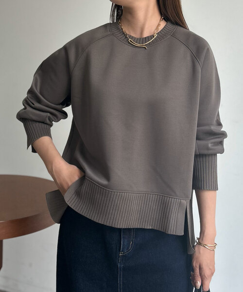 Chez toi（シェトワ）の「軽量ボンディングラグランプルオーバー（Tシャツ/カットソー・レディース・ブラック/グレー/アイボリー/イエロー・FREE）」の3枚目の写真