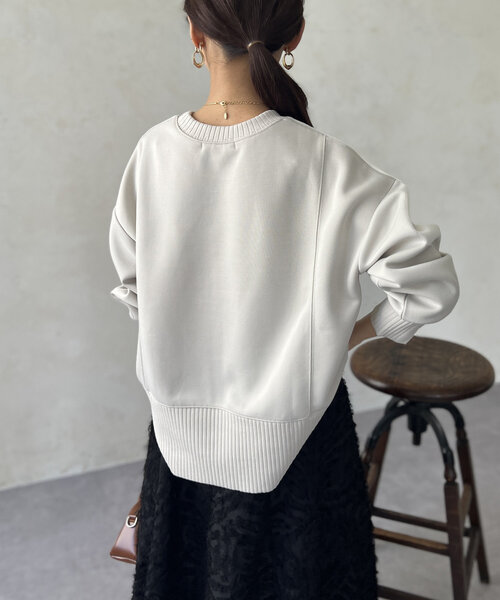 Chez toi（シェトワ）の「軽量ボンディングラグランプルオーバー（Tシャツ/カットソー・レディース・ブラック/グレー/アイボリー/イエロー・FREE）」の12枚目の写真