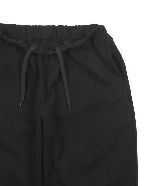 LANVIN en Bleu(ランバンオンブルー)の「セットアップ ダブルフェイス ウーリー リラックス ワイドパンツ(その他パンツ・メンズ・カーキ/スミクロ・52/50/48/46)」の11枚目の写真