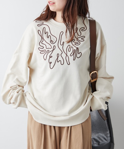 NUNIFE（ユニフィー）の「【UNISEX】コード刺繍スウェット（パーカー・レディース・アイボリー/スミクロ/オートミール・FREE）」の2枚目の写真