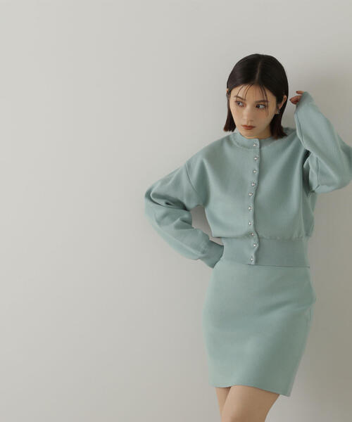 NATURAL BEAUTY BASIC（ナチュラルビューティーベーシック）の「◇メタルボタンカーデ＆ミニスカートセット（ワンピース・レディース・グレー/オフホワイト/ライトグリーン・FREE）」の3枚目の写真