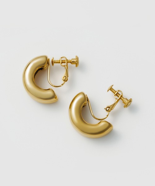 ciite' surgical stainless(シーテサージカルステンレス)の「【 金属アレルギー対応 】 ニュアンスボリューム イヤリング サージカルステンレス (両耳用)(イヤリング・レディース・ゴールド/シルバー・FREE)」の16枚目の写真