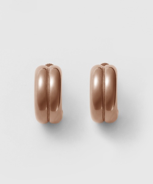 ciite' surgical stainless(シーテサージカルステンレス)の「【 金属アレルギー対応 】 ニュアンスボリューム イヤリング サージカルステンレス (両耳用)(イヤリング・レディース・ゴールド/シルバー・FREE)」の3枚目の写真