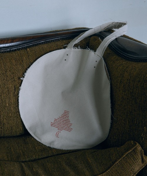 CREDONA(クレドナ)の「CIRCLE TOTE BAG/サークルトートバッグ(トートバッグ・レディース・ブラック/アイボリー・FREE)」の17枚目の写真