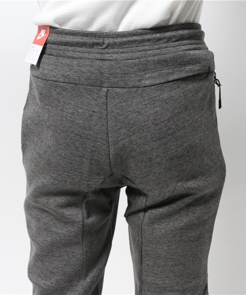 NIKE SPORTSWEAR（ナイキスポーツウェアー）の「NIKE: 『TEC FLEECE』 パンツ（その他パンツ・メンズ・グレー/ブラック/グレー系その他・MEDIUM/LARGE/SMALL）」の13枚目の写真