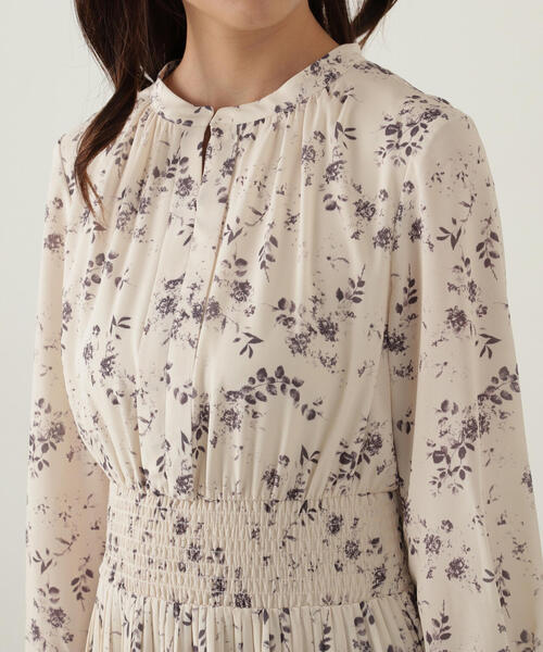 PROPORTION BODY DRESSING(プロポーションボディドレッシング)の「フラワープリントワンピース / 1214240508(ワンピース・レディース・オフホワイト/ブラック/ブラウン/ピンク・SMALL/MEDIUM)」の10枚目の写真