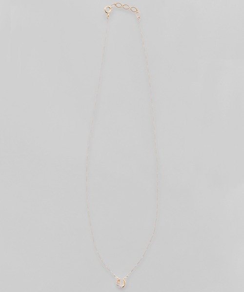 Phoebe（フィービィー）の「【金属アレルギー対応】ラッキーホースシューネックレス/全長:約40.5cm+3cm/ニッケルフリー（ネックレス・レディース・イエローゴールド・FREE）」の3枚目の写真