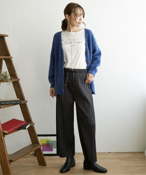 ikka(イッカ)の「【親子コーデ】スエードライクプリーツワイドパンツ(その他パンツ・レディース・グリーン/オフホワイト・L/M)」の12枚目の写真