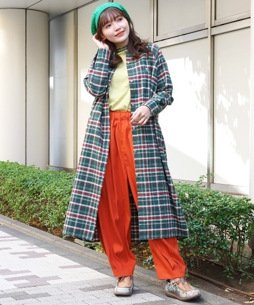 チチカカ(チチカカ)の「コットンレーシーベレー(ハンチング/ベレー帽・レディース・マスタード/ブラック/アイボリー/グリーン・FREE)」の7枚目の写真