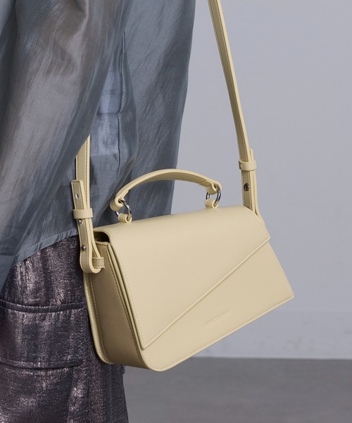 ADD CULUMN(アドカラム)の「【ADD CULUMN】ANGLE SHLD A25S07B374(ショルダーバッグ・レディース・ライトイエロー/ブラック/ホワイト・FREE)」の3枚目の写真