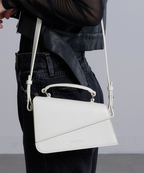 ADD CULUMN(アドカラム)の「【ADD CULUMN】ANGLE SHLD A25S07B374(ショルダーバッグ・レディース・ライトイエロー/ブラック/ホワイト・FREE)」の2枚目の写真