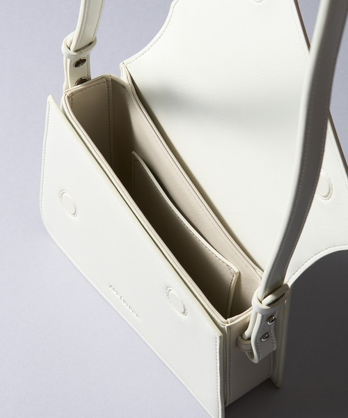 ADD CULUMN(アドカラム)の「【ADD CULUMN】ANGLE SHLD A25S07B374(ショルダーバッグ・レディース・ライトイエロー/ブラック/ホワイト・FREE)」の22枚目の写真